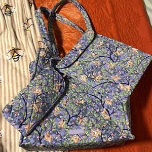 Vera Bradley tote bundle in pattern hanging around purple